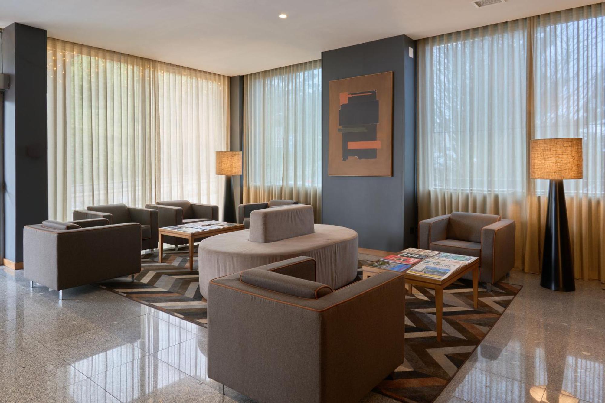 Hotel Versatile غوآردا المظهر الخارجي الصورة