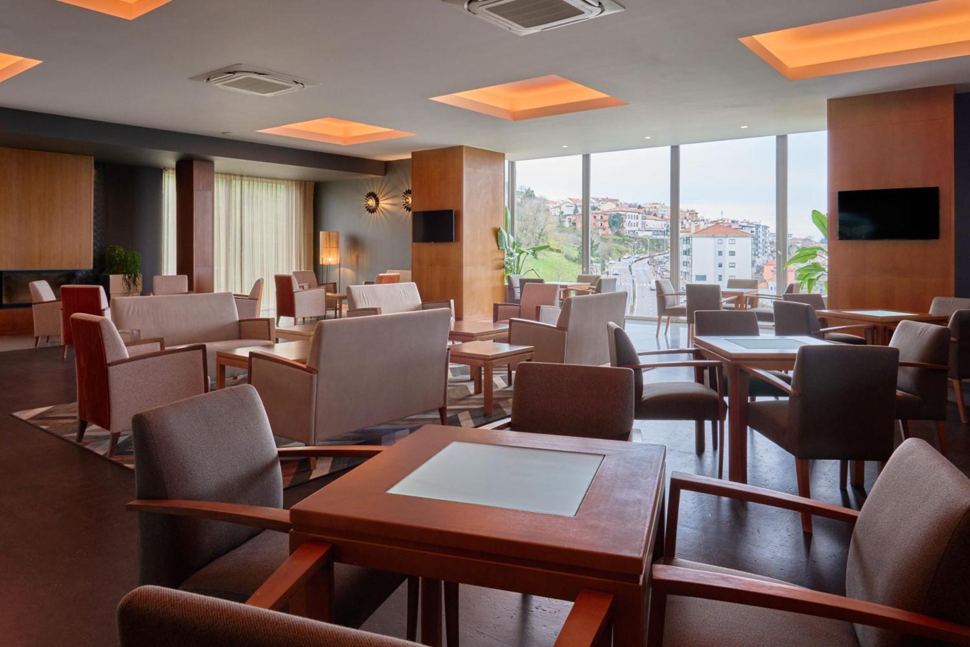 Hotel Versatile غوآردا المظهر الخارجي الصورة