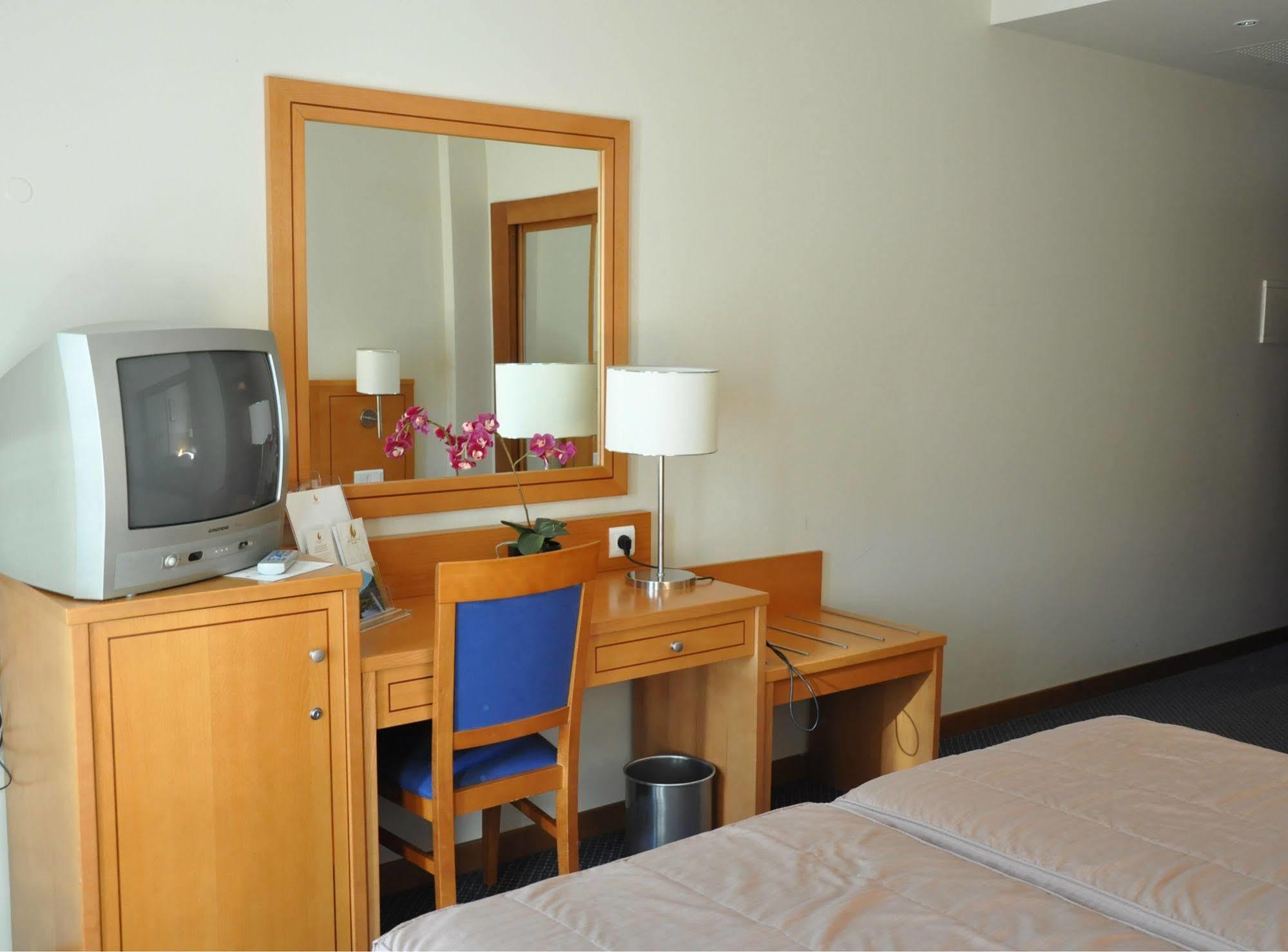 Hotel Versatile غوآردا المظهر الخارجي الصورة